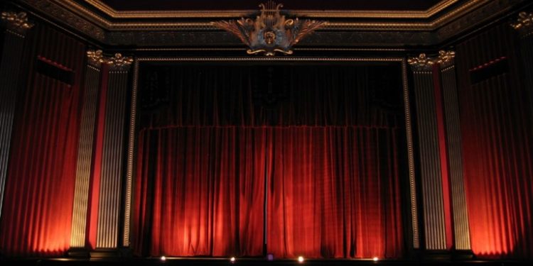 theatro-small