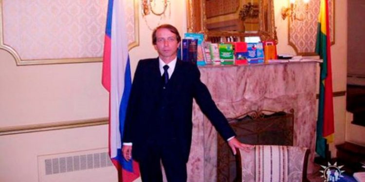 diplomatis