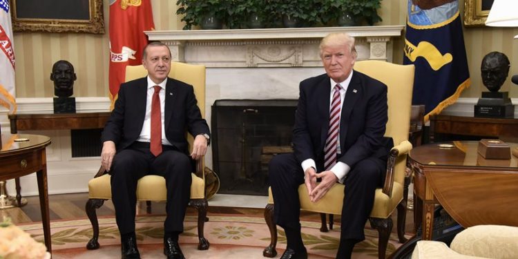 erdogan-tramp