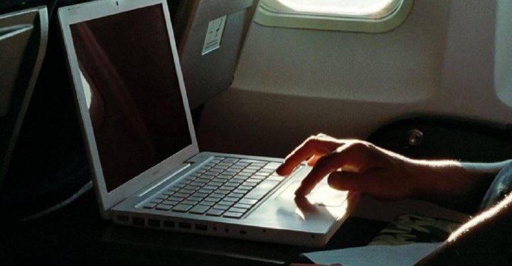 laptop-aeroplano
