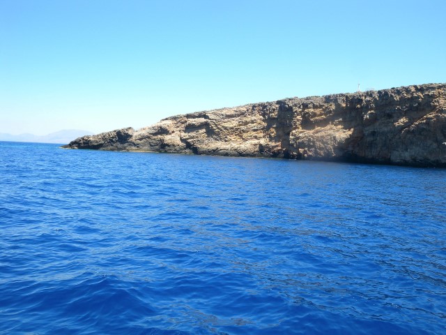 Η φωτογραφία είναι από το Ακρωτήριο Λίθινο, το νοτιότερο σημείο της Μεγαλονήσου Κρήτης 
