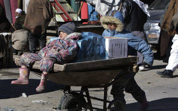 Sxedon Ta Misa Paidia Sto Afganistan Den Phgainoyn Sxoleio Cretapost Gr