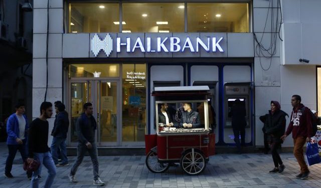 Iran's sanctioned oil and gas proceeds from Halkbank