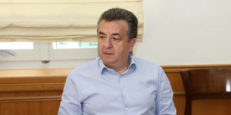 arnaoytakis