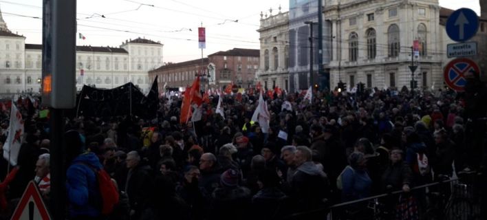 turin-lion708