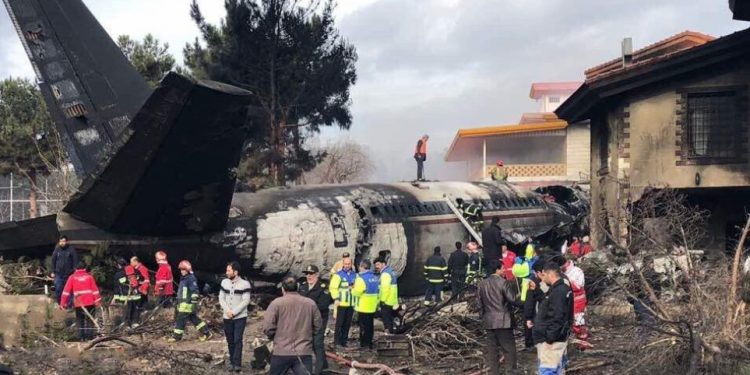 iran-dystyxhma-aeroporiko