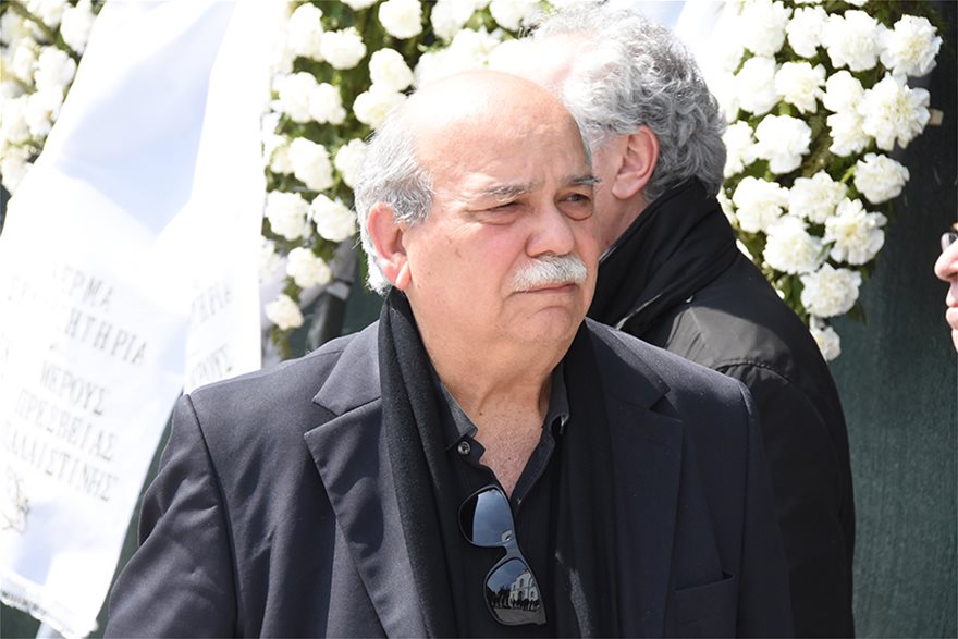 Νίκος Βούτσης