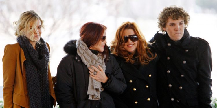 lisa-mari-presley-gios-mitera