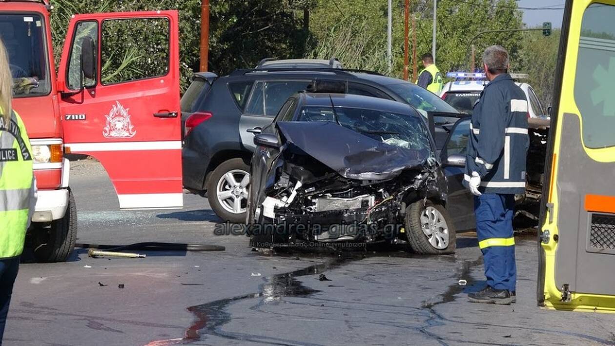 Αποτέλεσμα εικόνας για Θανατηφόρο τροχαίο ατύχημα στο 7ο χιλιόμετρο της Επαρχιακής Οδού Γιαννιτσών - Αλεξάνδρειας