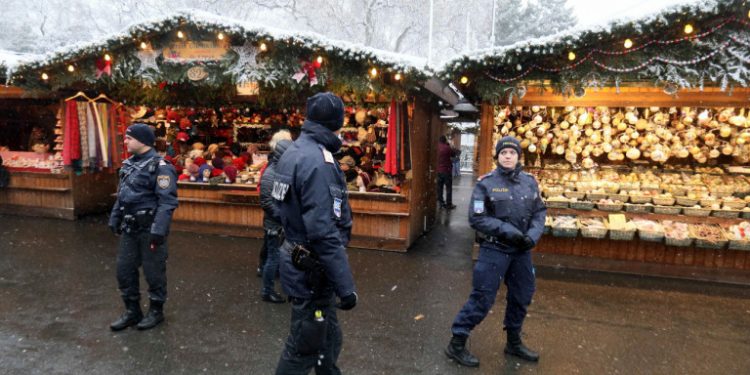 wien-christmas-market-1