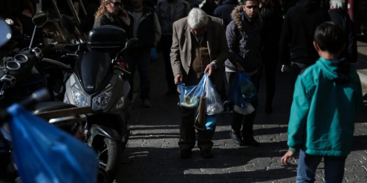 street-scene-athina