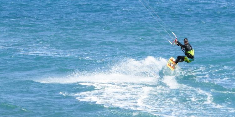 kite-surfer