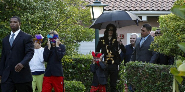 michael-jackson-paidia-maskes