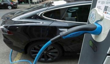 electriccarape