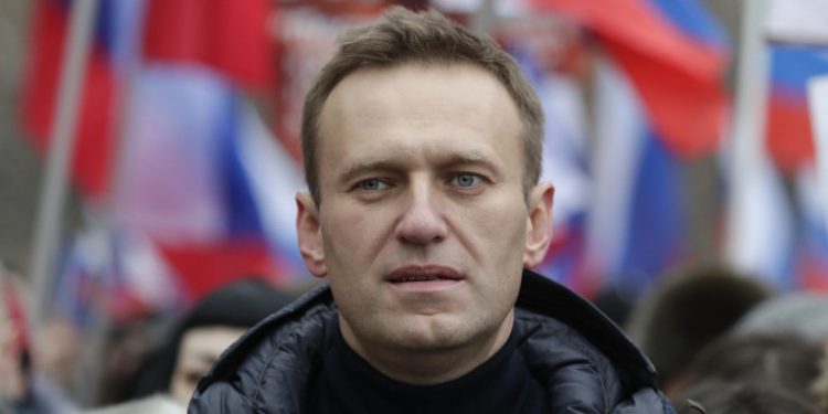 alexei-navalny-russia-simaies