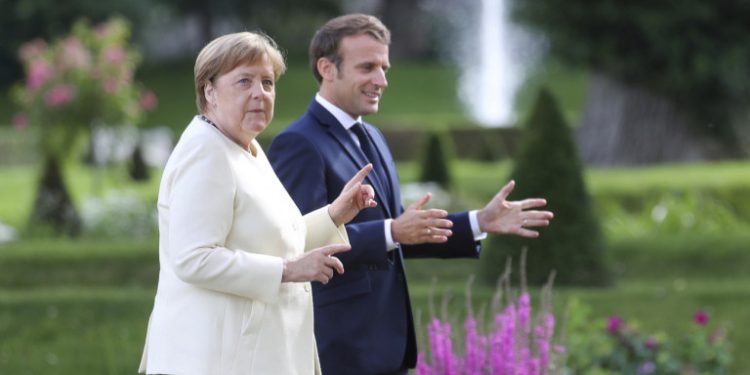 merkel-macron-kipos