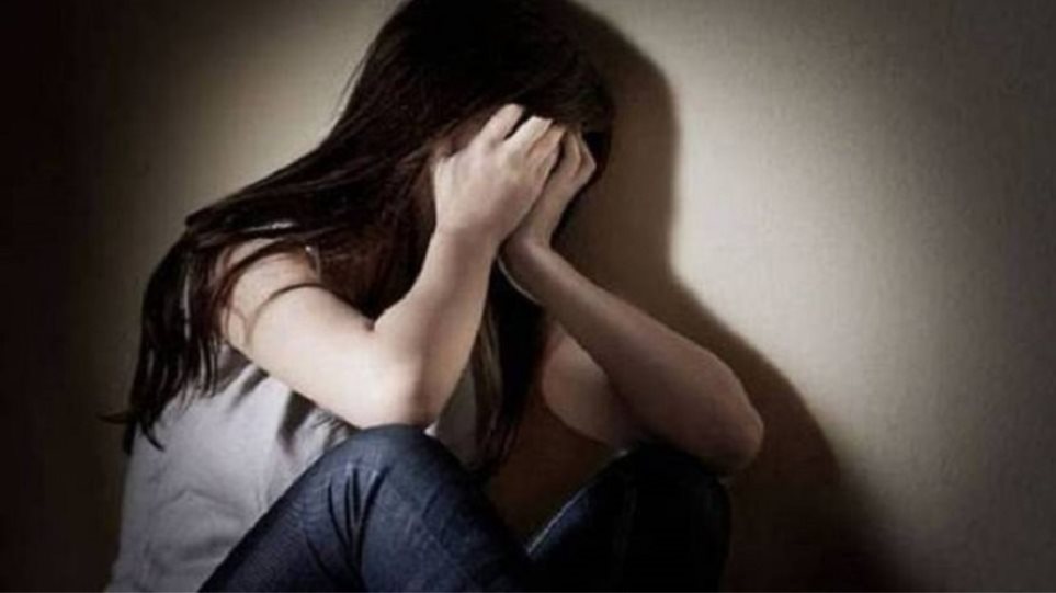 Εφιάλτης για 13χρονη: 19χρονος αποπειράθηκε να ασελγήσει πάνω της |  Cretapost.gr