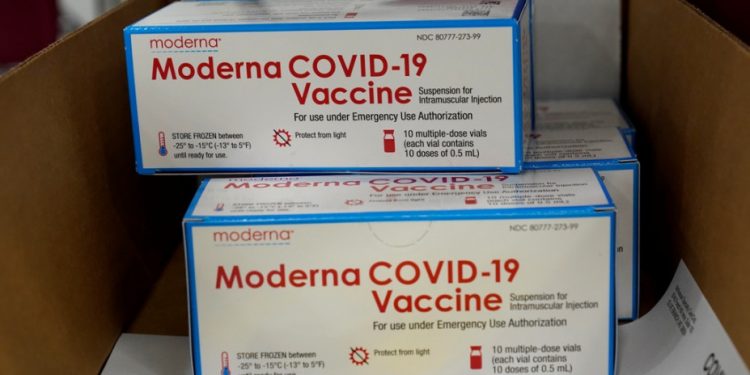 moderna-covid-vaccine-ap