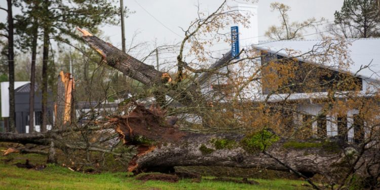 ap-anemostrovilos-usa-tornado