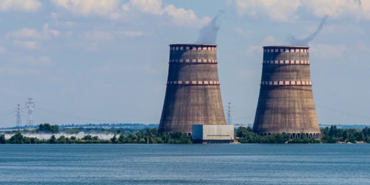 zaporizia_power_plunt_shutterstock_2097383494