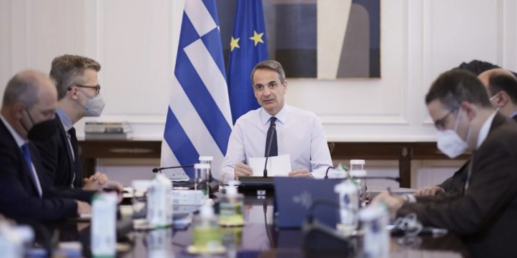 mitsotakis-maximou