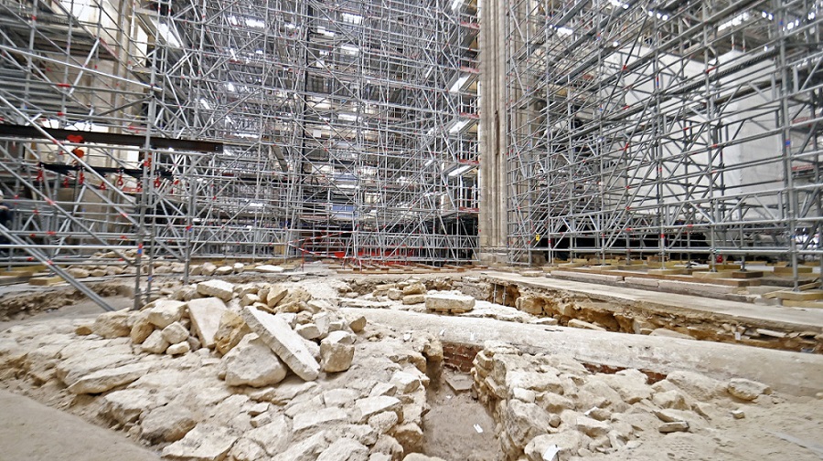 sarkofagos-panagia-parision-ap_1