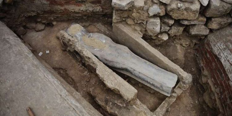 the-sarcophagus-found-1