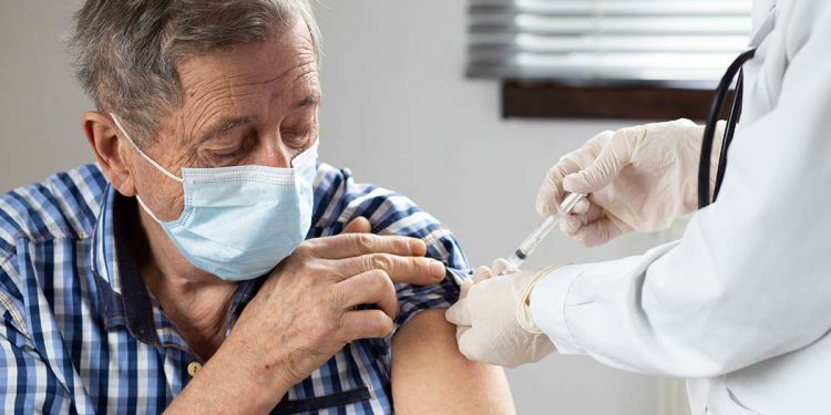 Elderly,Man,Getting,Coronavirus,Vaccine