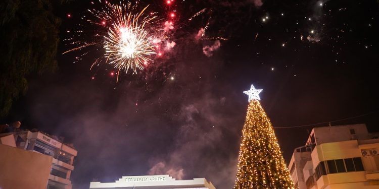platia-eleftherias-christougenna-foto