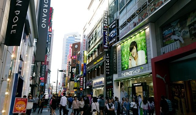 myeongdong-gec1970d2f_640