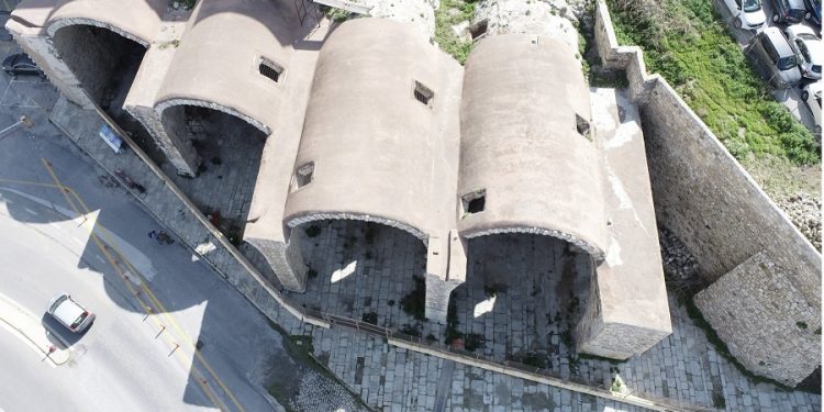 Η υφιστάμενη κατάσταση των Νεωρίων