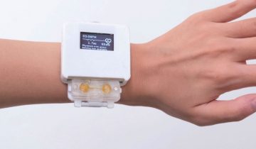 slime-mold-smart-watch-1068x601