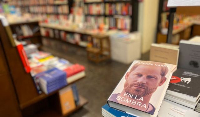 Britain's Prince Harry's book "Spare" is seen in a bookstore, before its official release date, in Barcelona, Spain January 5, 2023. REUTERS/Nacho Doce