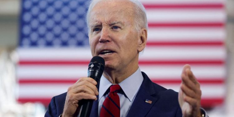 2023-02-08t195233z_87265491_rc277z9jyhm3_rtrmadp_5_usa-biden-1024x683