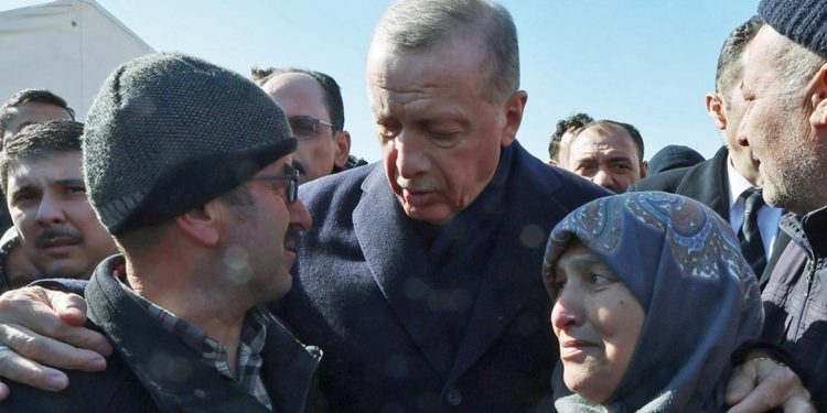 erdogan_seismos_arthro