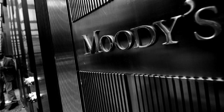 1470972-moody