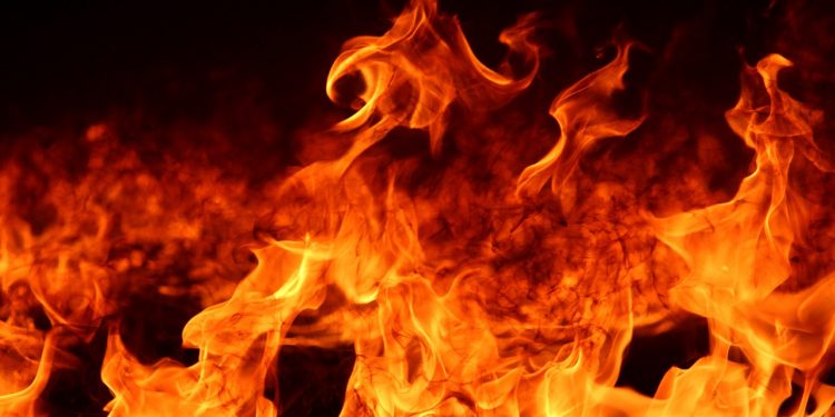 fire-4262753_1280