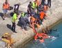 tinos_gynaika_thalassa_arthro