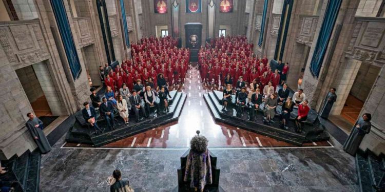 the-hunger-games-the-ballad-of-songbirds-and-snakes-110123-3-4f96cef9fc414a25ba6f1d863133789d-e1700213271943-1024x683