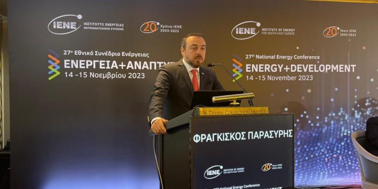 fragkiskos-parasyris-energiako-synedrio