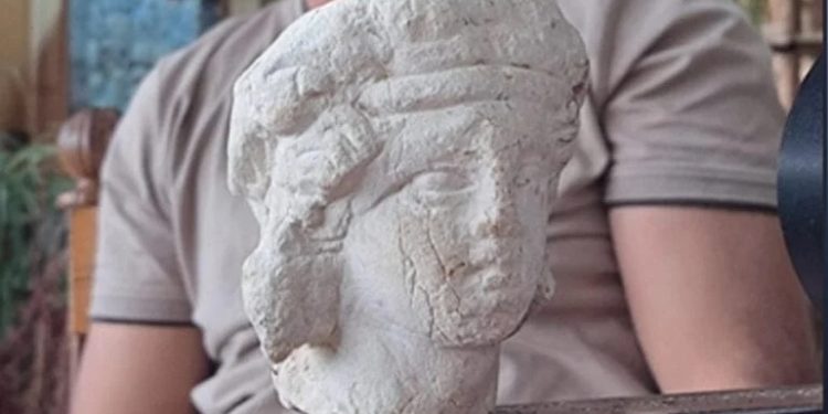 statue-of-bacchus-min1