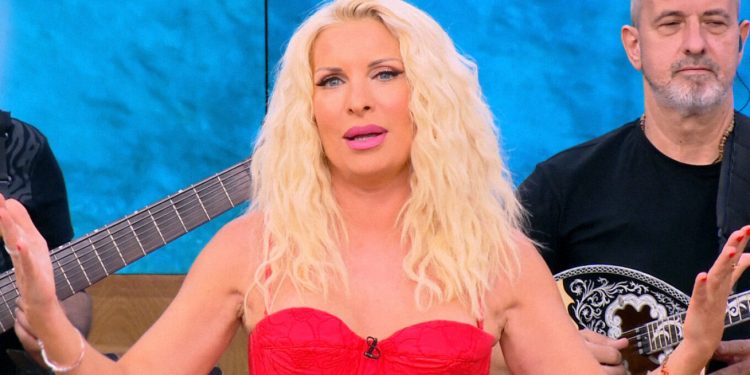 eleni-menegaki-xr