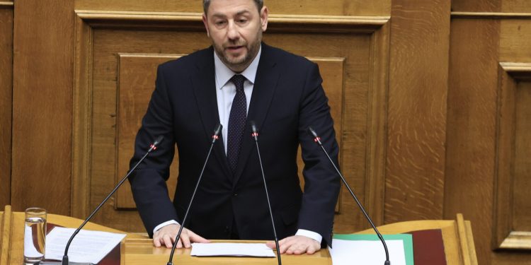[376271] ΣΥΖΗΤΗΣΗ ΣΤΗΝ ΟΛΟΜΕΛΕΙΑ ΤΗΣ ΒΟΥΛΗΣ ΤΗΣ ΠΡΟΤΑΣΗΣ ΔΥΣΠΙΣΤΙΑΣ ΤΟΥ ΠΑΣΟΚ-ΚΙΝΗΜΑΤΟΣ ΑΛΛΑΓΗΣ ΚΑΤΑ ΤΗΣ ΚΥΒΕΡΝΗΣΗΣ / 3η ΗΜΕΡΑ       (ΓΙΩΡΓΟΣ ΚΟΝΤΑΡΙΝΗΣ/EUROKINISSI)
