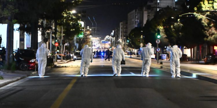 Εξερράγη εκρηκτικός μηχανισμός στα γραφεία της Hellenic Train στη Λ. Συγγρού Παρασκευή 11 Απριλίου 2025 (ΚΩΣΤΑΣ ΤΖΟΥΜΑΣ/EUROKINISSI)