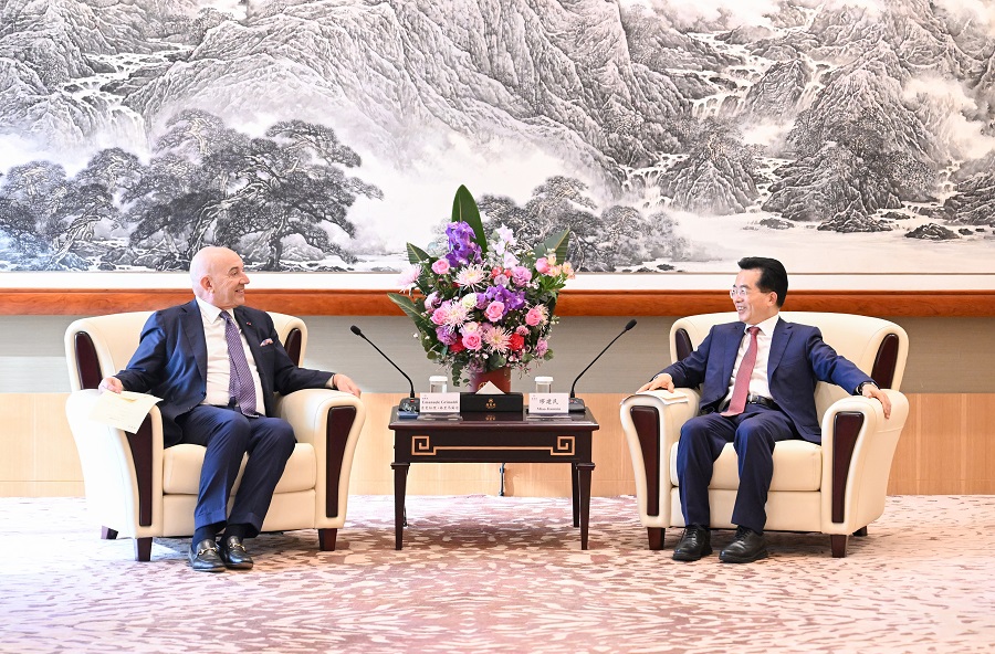 emanuele-grimaldi-managing-director-grimaldi-group-and-miao-jianmin-president-china-merchants-group
