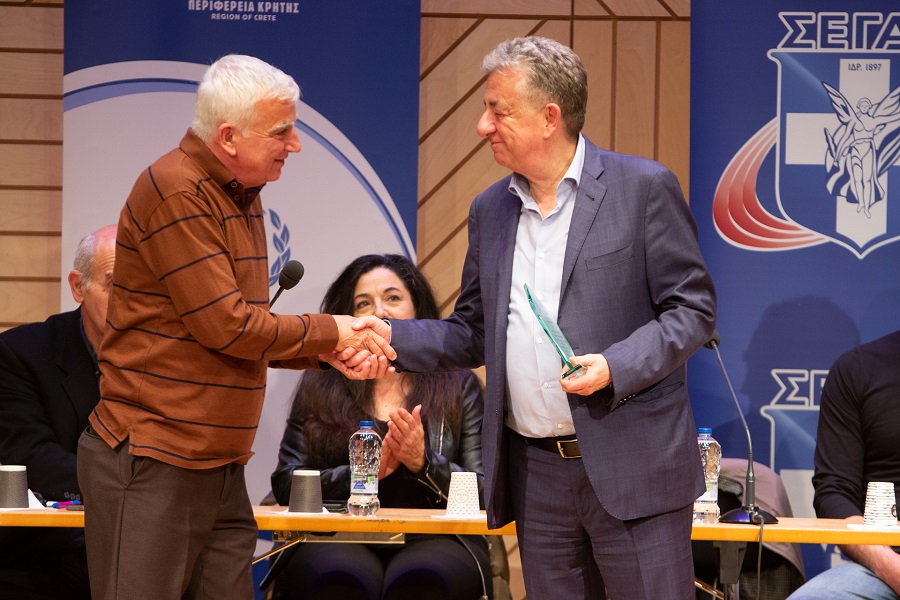 arnaoutakis-antonakakis
