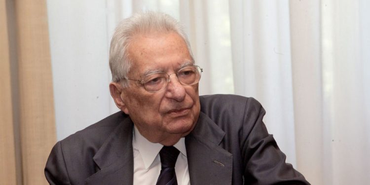 petros_moliviatisarthrou